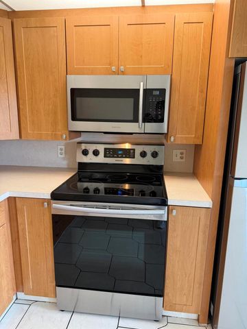 2017 Newcastle A, Boca Raton, FL 33434