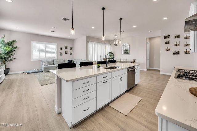 748 S 176TH Avenue, Goodyear, AZ 85338