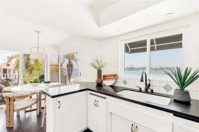 2712 Shell Street, Corona Del Mar, CA 92625