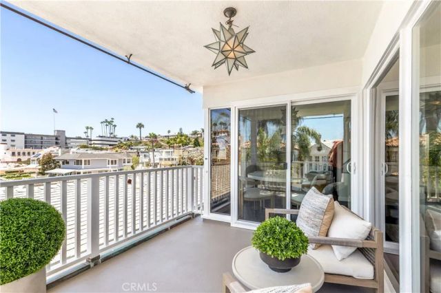 2712 Shell Street, Corona Del Mar, CA 92625