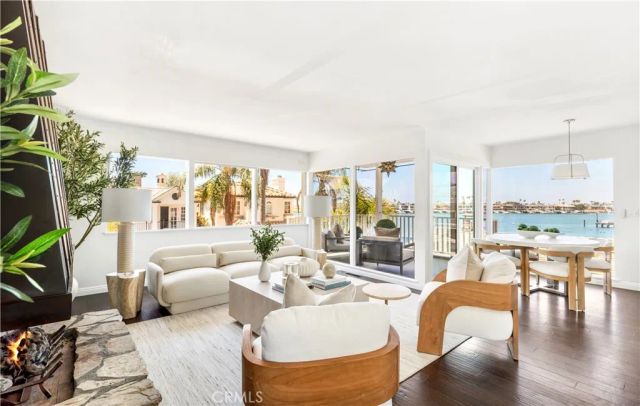 2712 Shell Street, Corona Del Mar, CA 92625