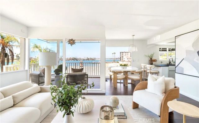 2712 Shell Street, Corona Del Mar, CA 92625