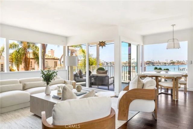 2712 Shell Street, Corona Del Mar, CA 92625