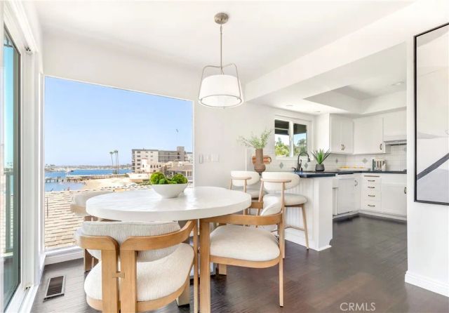 2712 Shell Street, Corona Del Mar, CA 92625