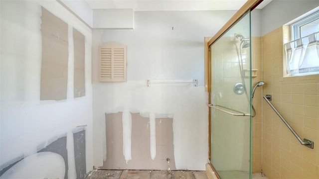 208 HOURGLASS WAY V11, Sarasota, FL 34242