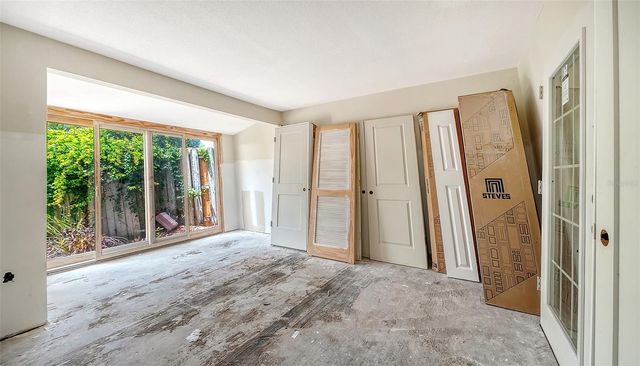 208 HOURGLASS WAY V11, Sarasota, FL 34242