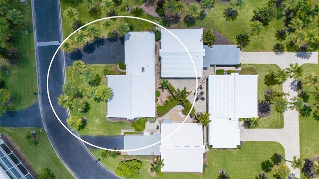 208 HOURGLASS WAY V11, Sarasota, FL 34242