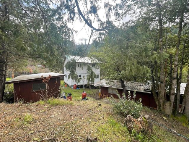 232 E Perch Creek Road, Orleans, CA 95556