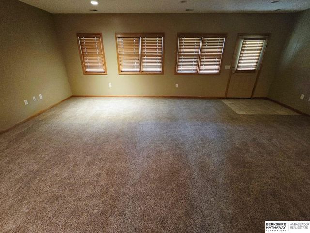 14850 Old Cheney Road, Walton, NE 68461