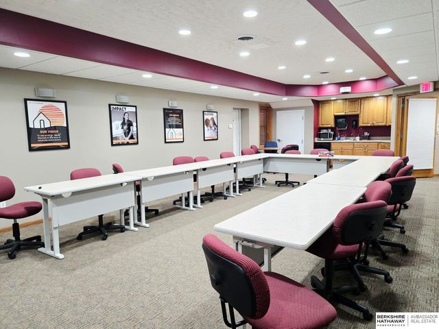 14850 Old Cheney Road, Walton, NE 68461