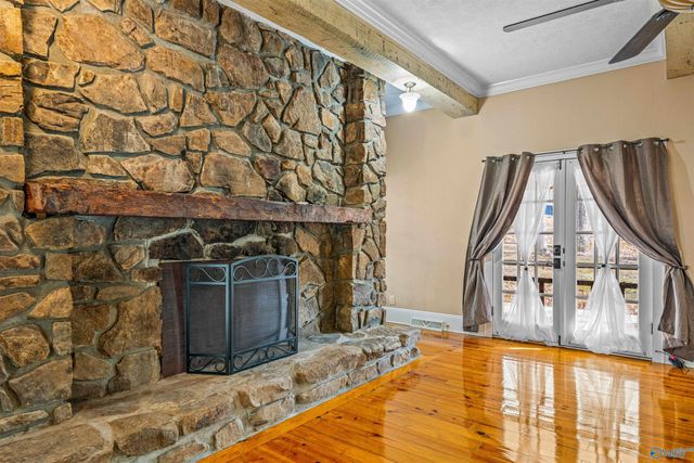 408 County Road 637, Mentone, AL 35984