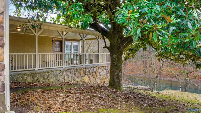 408 County Road 637, Mentone, AL 35984