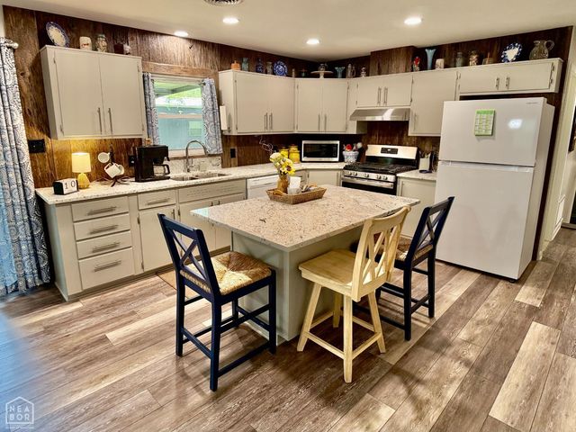 1115 Medallion Drive, Jonesboro, AR 72404