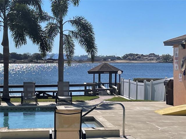 687 LAKE DEXTER CIRCLE, Winter Haven, FL 33884