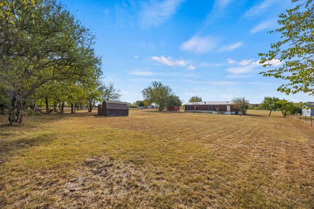 510 Chisholm Hills Drive, New Fairview, TX 76078