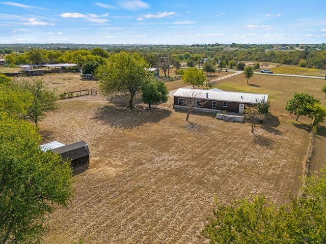 510 Chisholm Hills Drive, New Fairview, TX 76078