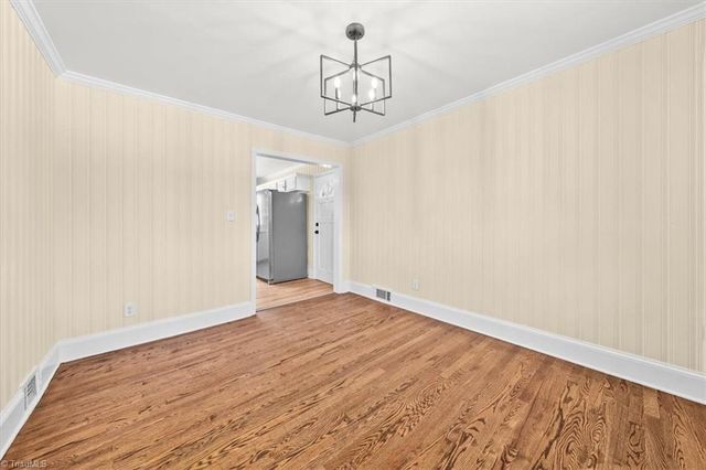 3764 Yarbrough Avenue, Winston-salem, NC 27106