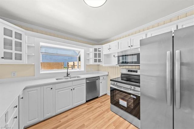 3764 Yarbrough Avenue, Winston-salem, NC 27106