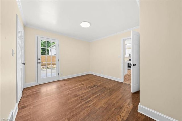 3764 Yarbrough Avenue, Winston-salem, NC 27106