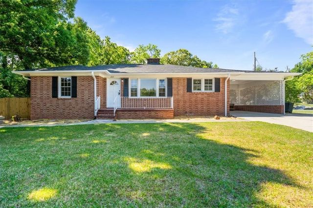 3764 Yarbrough Avenue, Winston-salem, NC 27106