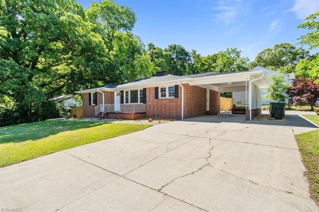 3764 Yarbrough Avenue, Winston-salem, NC 27106