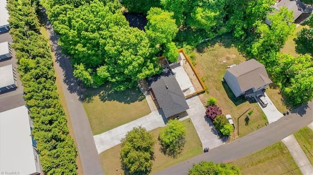 3764 Yarbrough Avenue, Winston-salem, NC 27106