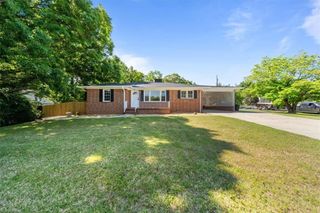 3764 Yarbrough Avenue, Winston-salem, NC 27106