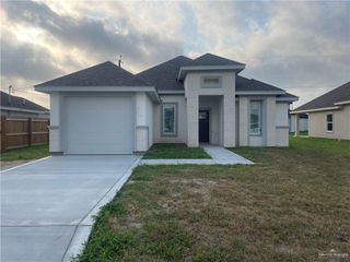 822 Lark Street, Alamo, TX 78516