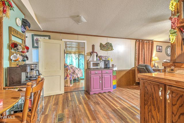 8463-8473 Asheville Highway, Greeneville, TN 37743