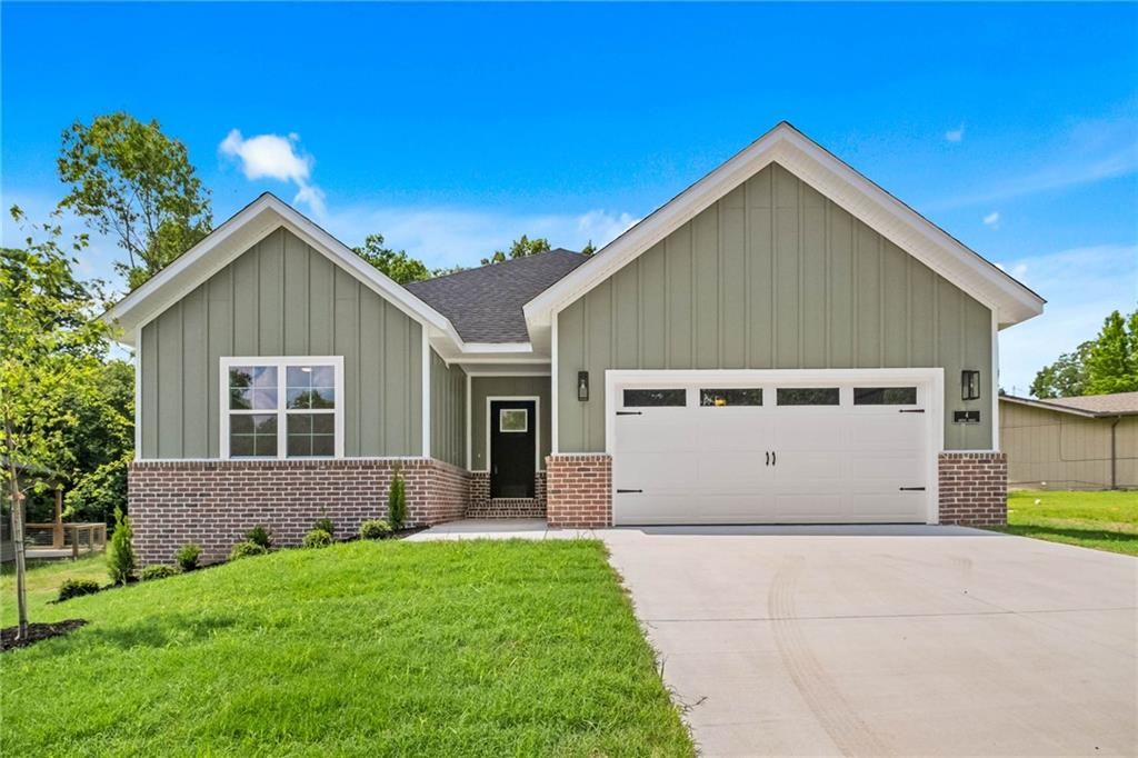 4 Argyll Circle, Bella Vista, AR 72715