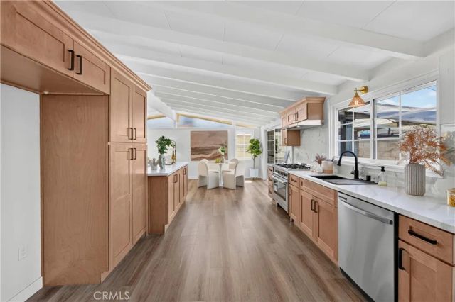 2134 W Romneya Drive, Anaheim, CA 92801