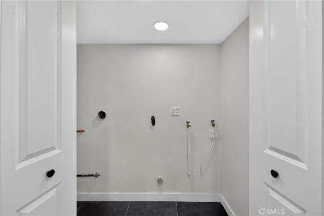 2134 W Romneya Drive, Anaheim, CA 92801