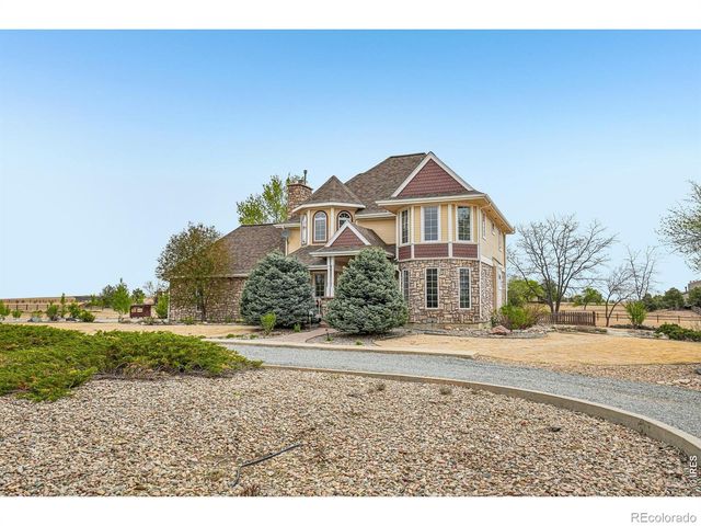 9743 Yellowstone Road, Longmont, CO 80504