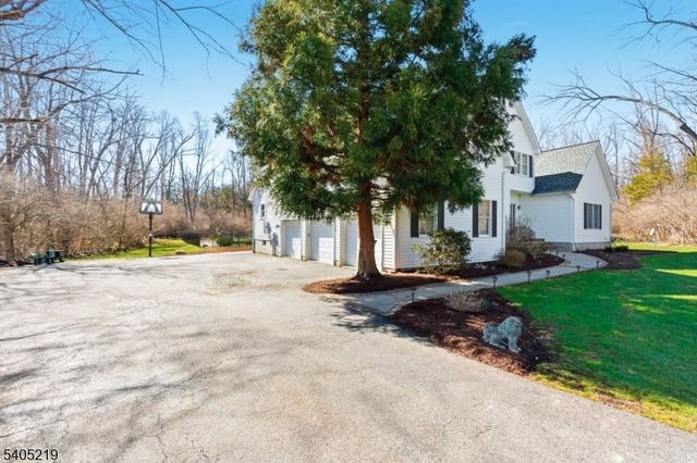 15 Mountainview Dr, Green Twp., NJ 07821