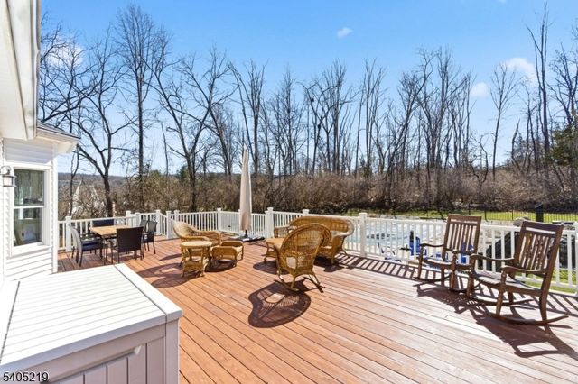 15 Mountainview Dr, Green Twp., NJ 07821