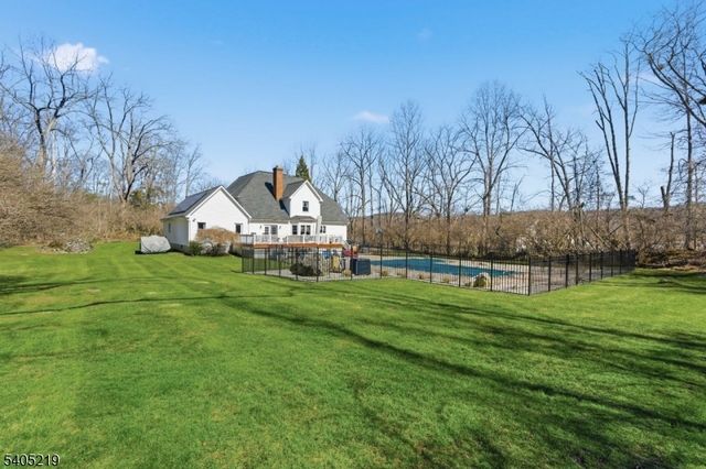 15 Mountainview Dr, Green Twp., NJ 07821