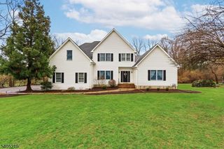 15 Mountainview Dr, Green Twp., NJ 07821