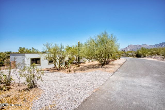 5925 N Calle Tiburon, Tucson, AZ 85704