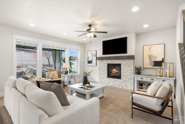 463 E Sicily Dr., Meridian, ID 83642