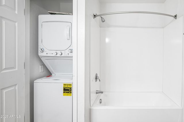 3065 N 67TH Avenue 229, Phoenix, AZ 85033