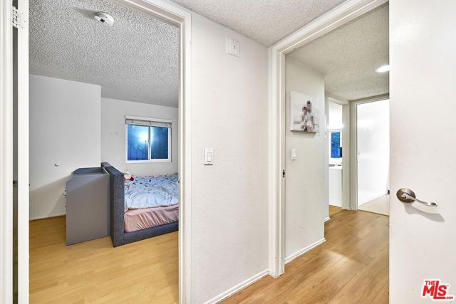 631 S Kenmore Avenue 106, Los Angeles, CA 90005