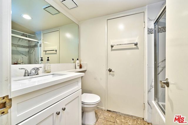 631 S Kenmore Avenue 106, Los Angeles, CA 90005