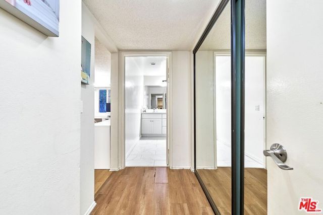 631 S Kenmore Avenue 106, Los Angeles, CA 90005