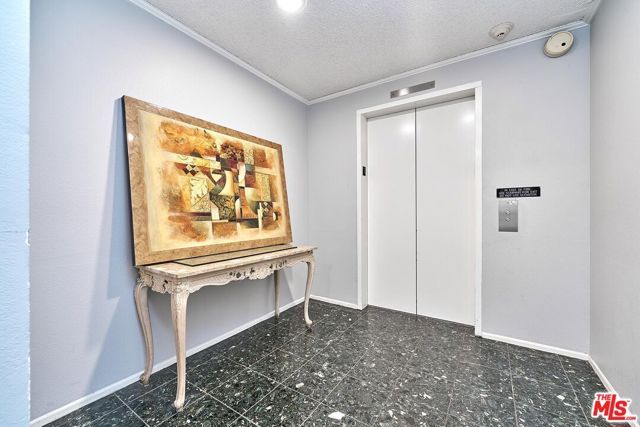 631 S Kenmore Avenue 106, Los Angeles, CA 90005