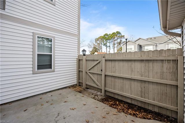 5101 Cora Anne LN, Virginia Beach, VA 23455