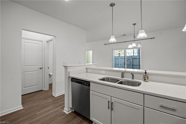 5101 Cora Anne LN, Virginia Beach, VA 23455