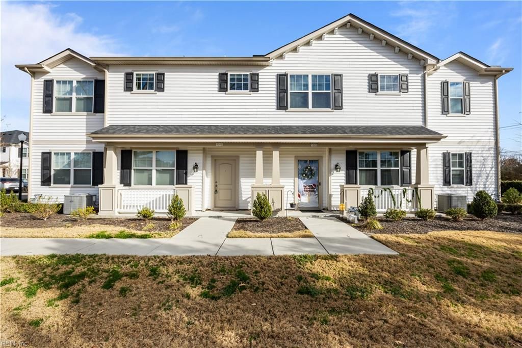 5101 Cora Anne LN, Virginia Beach, VA 23455