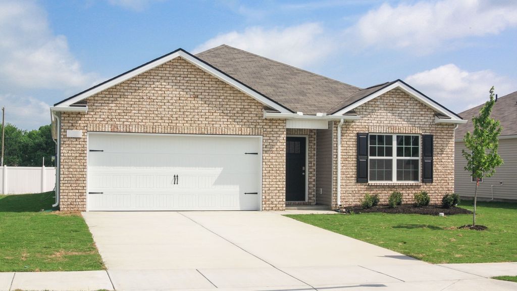 1750 Savannah Pass, Lewisburg, TN 37091