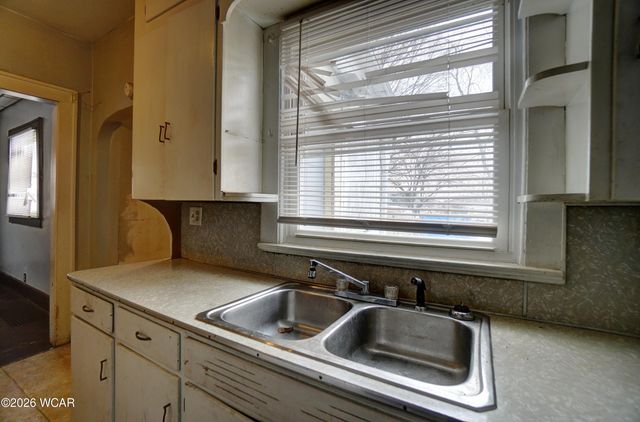 621 Prospect Avenue, Lima, OH 45804