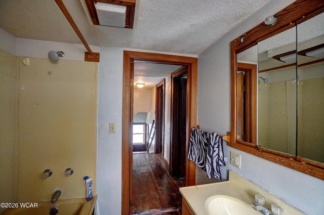 621 Prospect Avenue, Lima, OH 45804